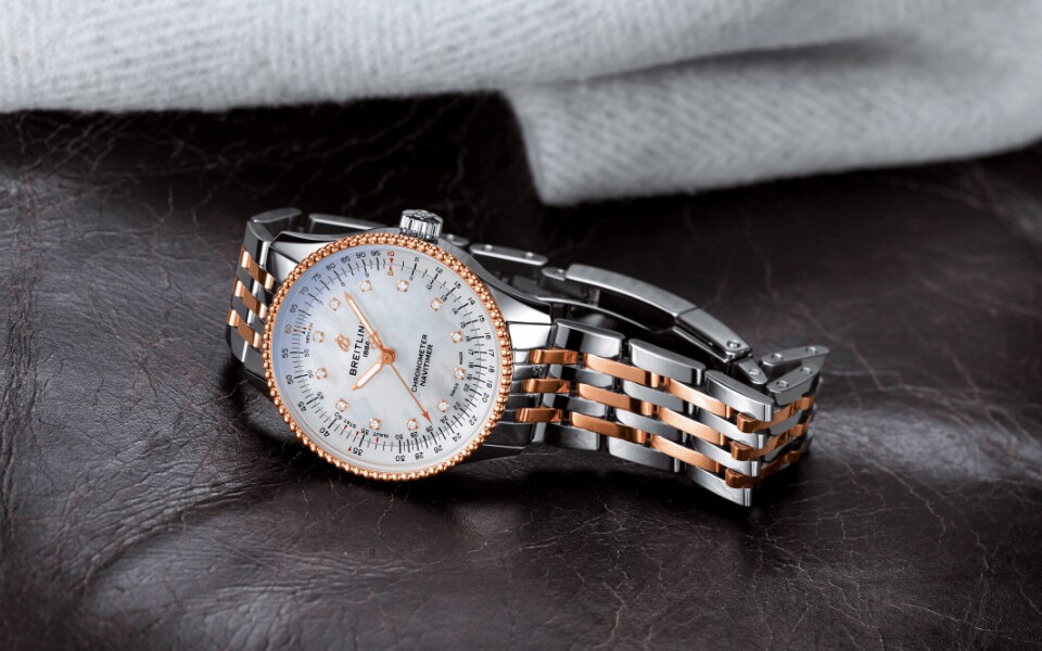 Breitling-navitimer-ladies.png