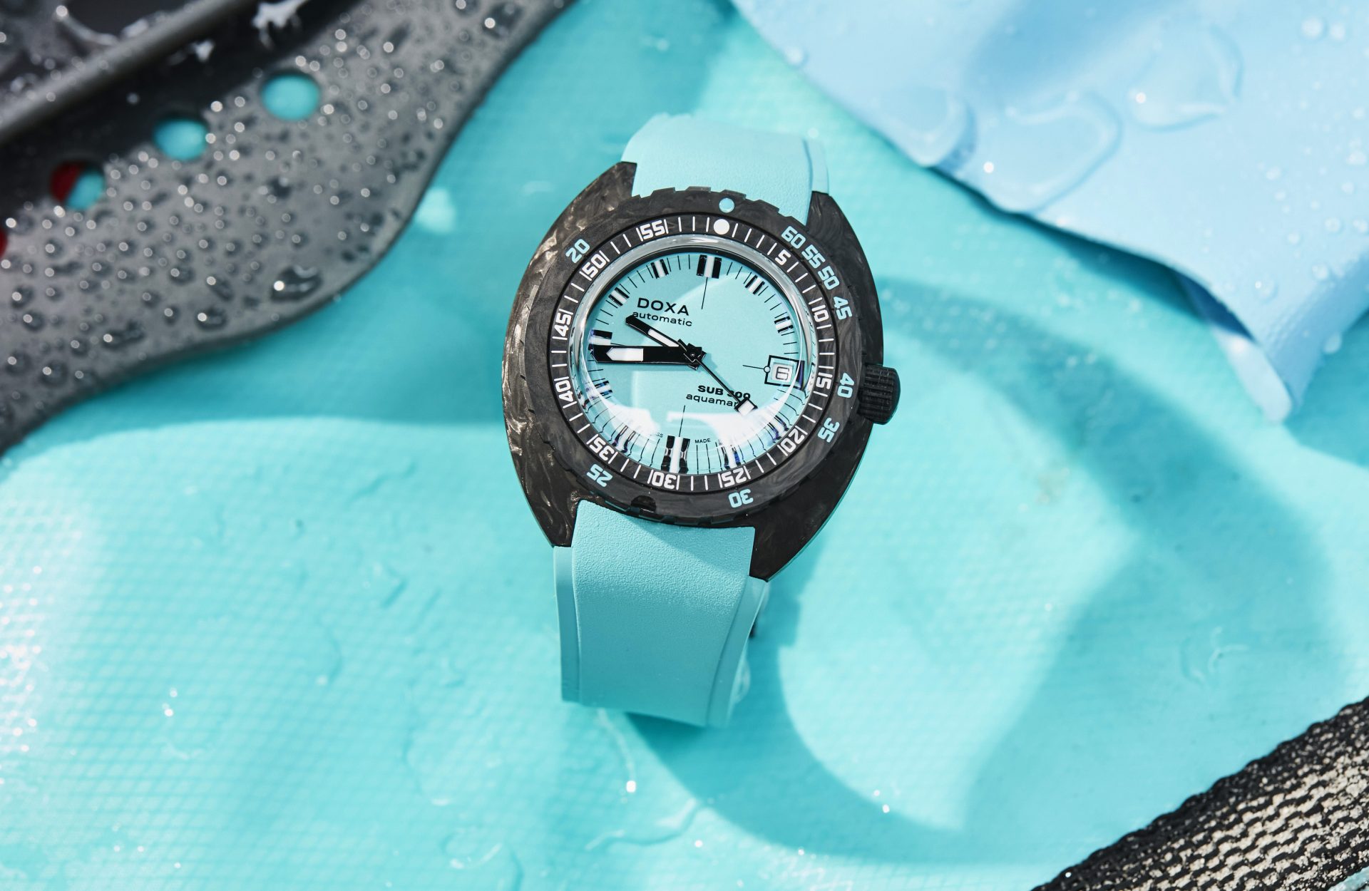 DOXA-Sub-300.jpg