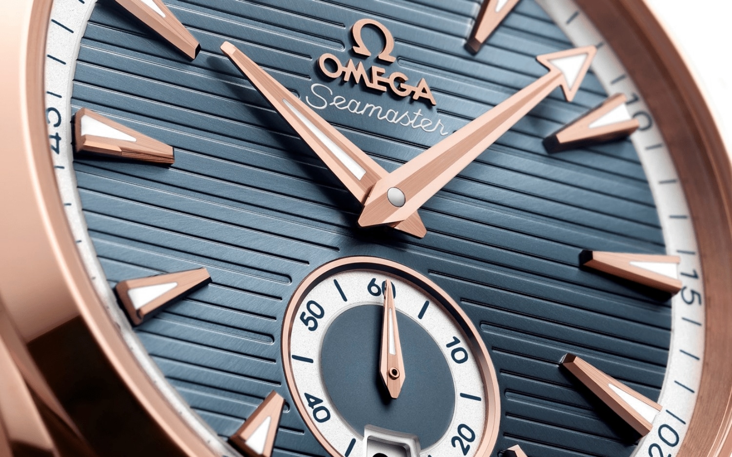 OMEGA-AQUA-TERRA-GOLD-CLOSE-UP-DIAL.png