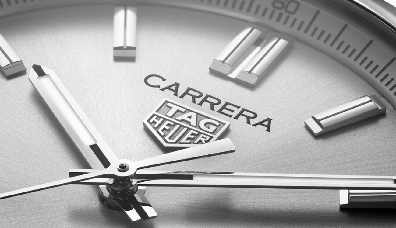 Tag Carrera watch (1).png